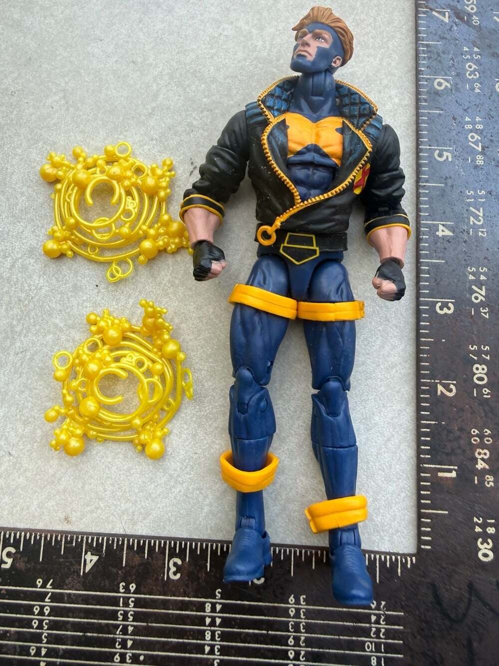 Hasbro Marvel Legends X-Man Nate Grey Age of Apocalypse 6-Inch Action Figure